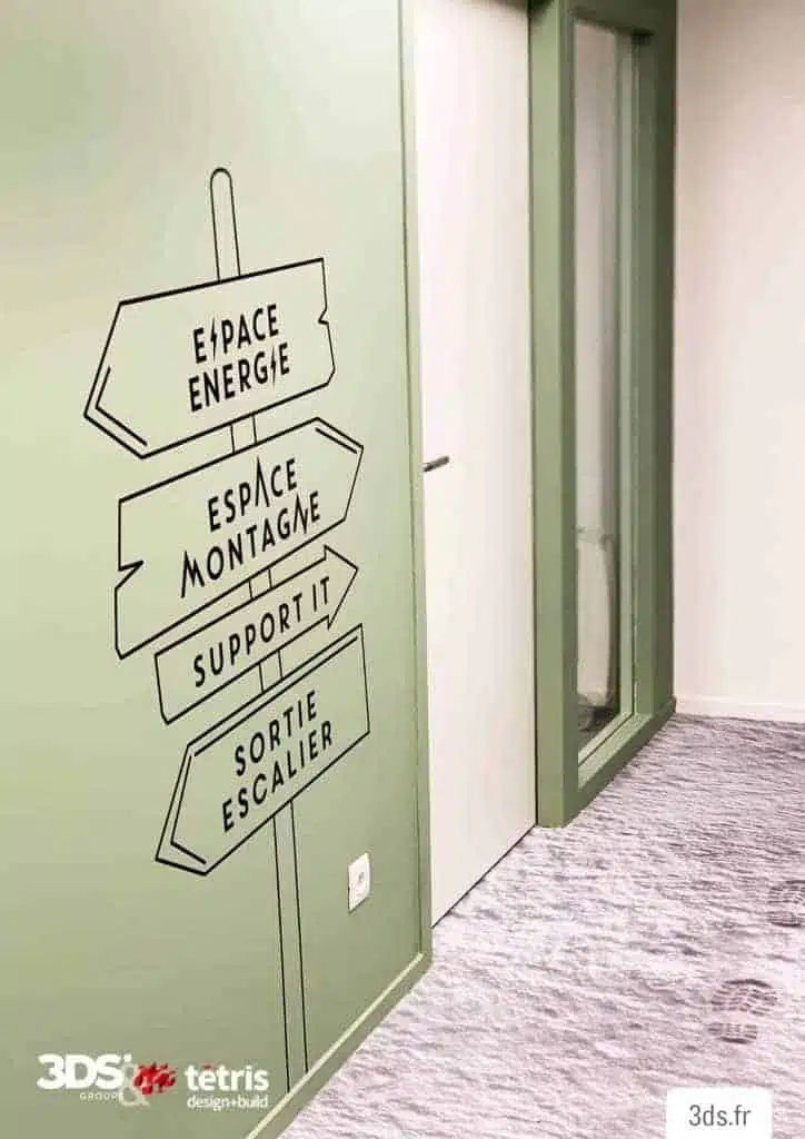 3ds groupe tetris lafrancaise signaletique directionelle adhesif film visuel signaletique amenagement bureaux 1 724x1024