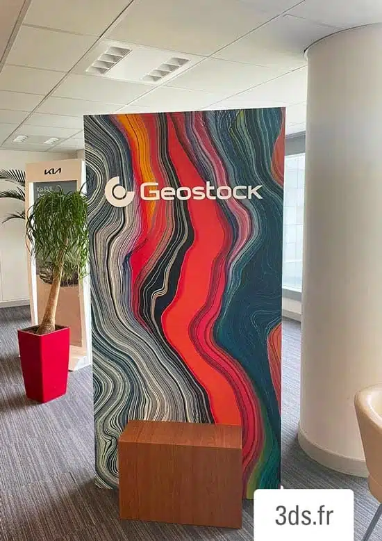 Geostock adhesif support