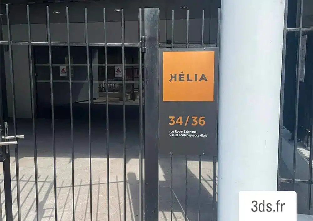 signaletique exterieur plaque parking icona or helia moore designe 3ds groupe