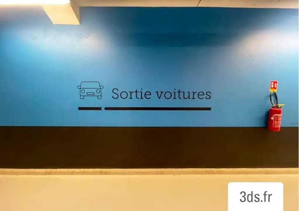 signaletique sortie voiture icona dor helia moore design 3ds groupe